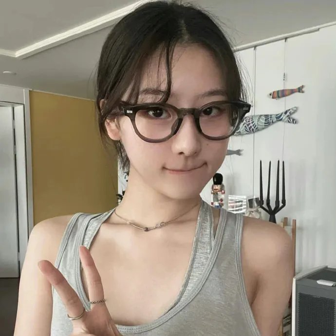 是樱草色 动态漫画